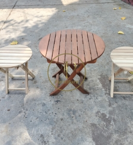 Bàn tròn mini mẫu 1