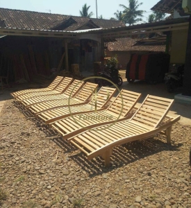 Giường tắm nắng mẫu 10