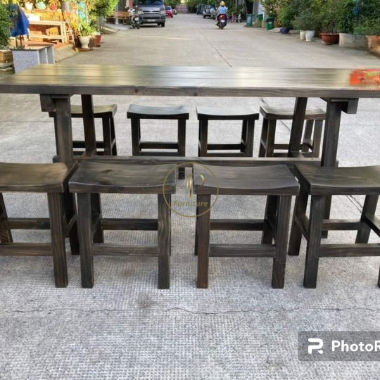 Bàn ăn nhà hàng mẫu 4