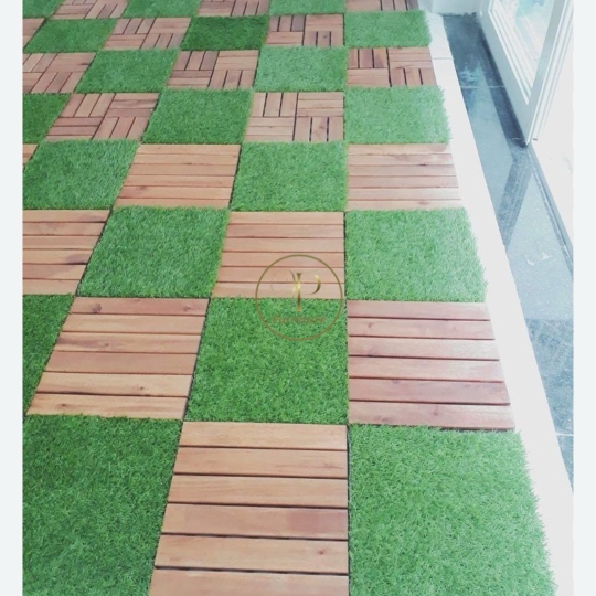 Vĩ ván sàn 300*300*24mm gỗ Acacia màu dầu