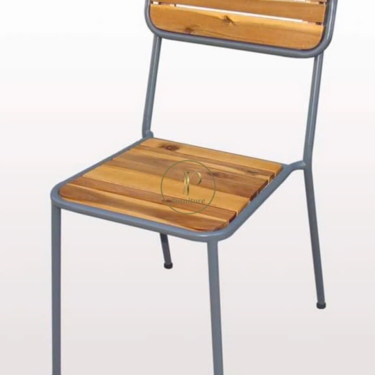 Ghế bàn sắt nan gỗ mẫu 2