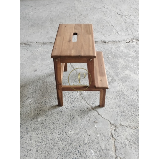 Bàn trẻ em mẫu 9