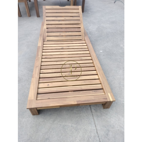 Giường tắm biển mẫu 1