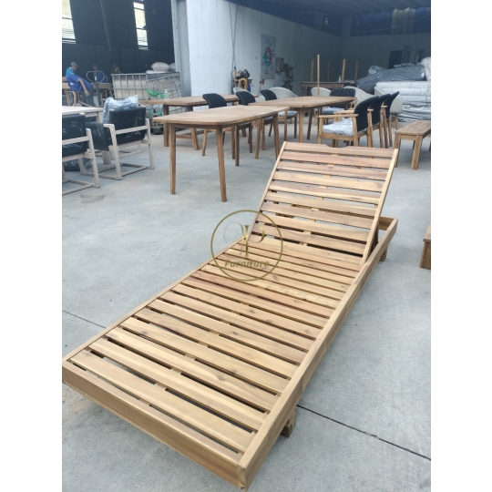 Giường tắm biển mẫu 1